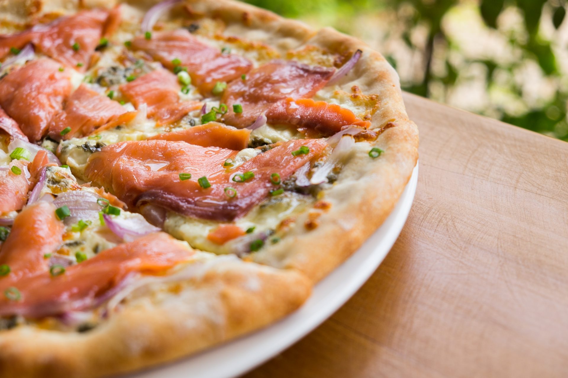 Salmon Pizza Featured Image
