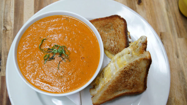 Grilled Cheese and Tomato Soup – As Seen on “Restaurant: Impossible ...